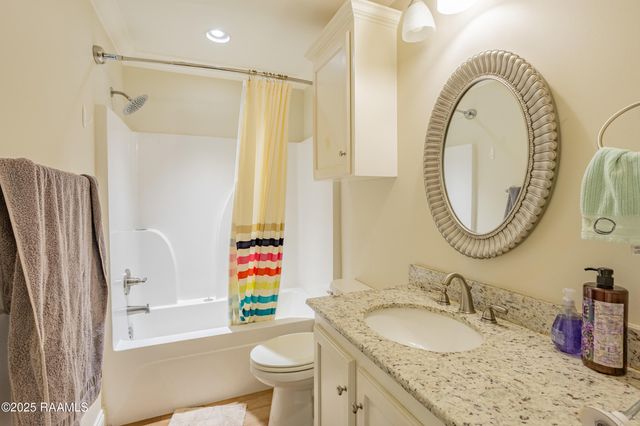 1098 Timber Trails Road, Breaux Bridge, LA 70517