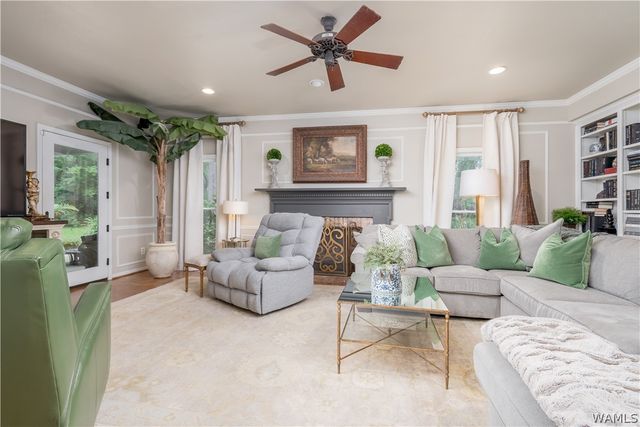 2400 Yorktown, Tuscaloosa, AL 35406