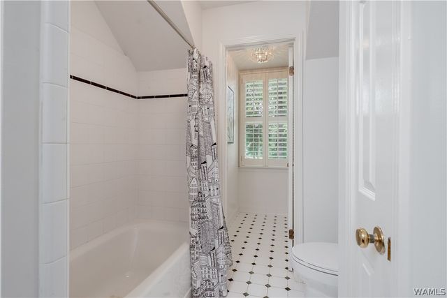 2400 Yorktown, Tuscaloosa, AL 35406