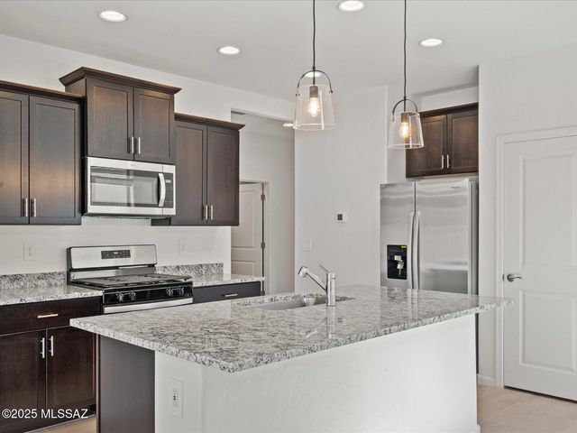 10309 W Robertson Street, Marana, AZ 85653