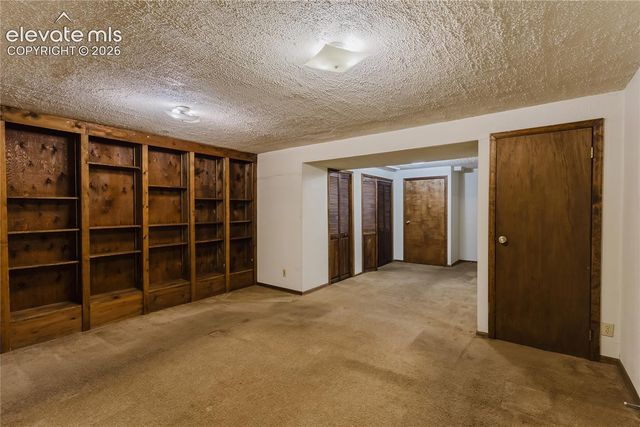 4268 Hunting Meadows Circle, Colorado Springs, CO 80916