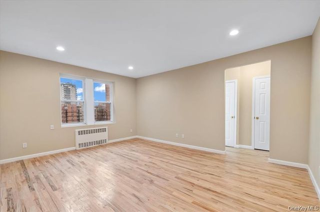 134-30 Franklin Avenue 5H, Flushing, NY 11355