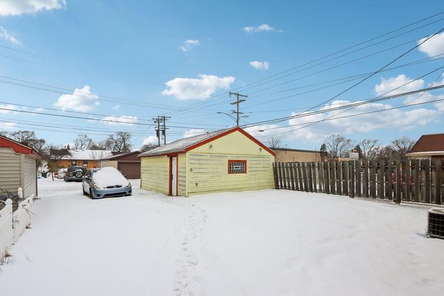 3955 N 79th STREET, Milwaukee, WI 53222