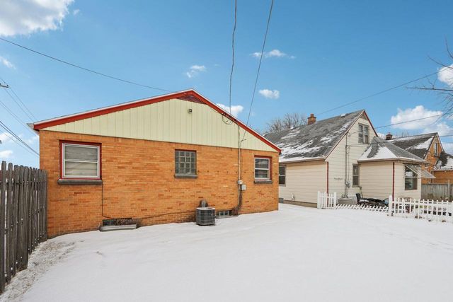 3955 N 79th STREET, Milwaukee, WI 53222