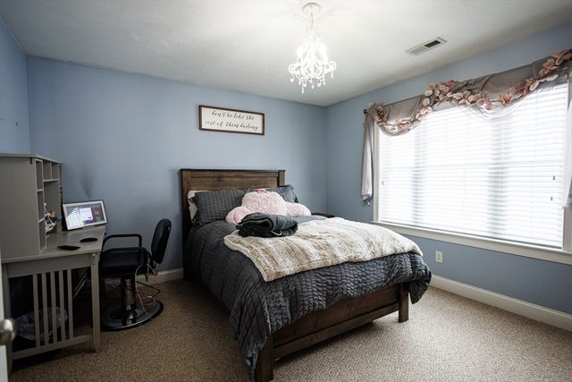 81 Rebecca Rd, Northbridge, MA 01588