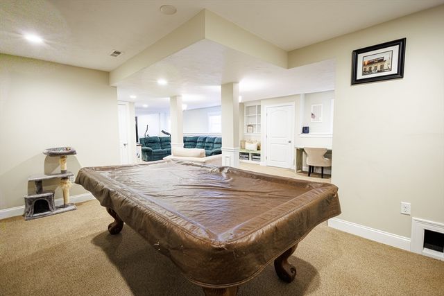 81 Rebecca Rd, Northbridge, MA 01588