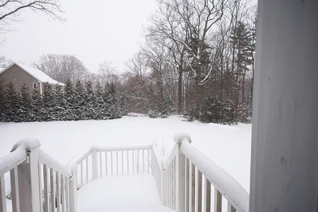 81 Rebecca Rd, Northbridge, MA 01588