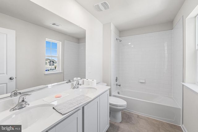 32 ENEFACE CRST, Hanover, PA 17331