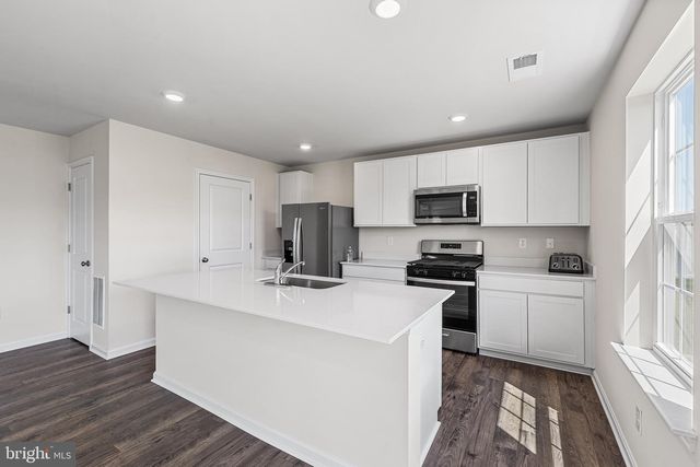 32 ENEFACE CRST, Hanover, PA 17331