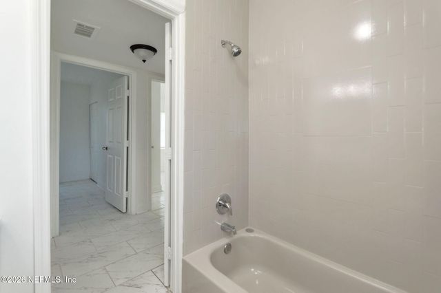 3622 ARDISIA Road N, Jacksonville, FL 32209