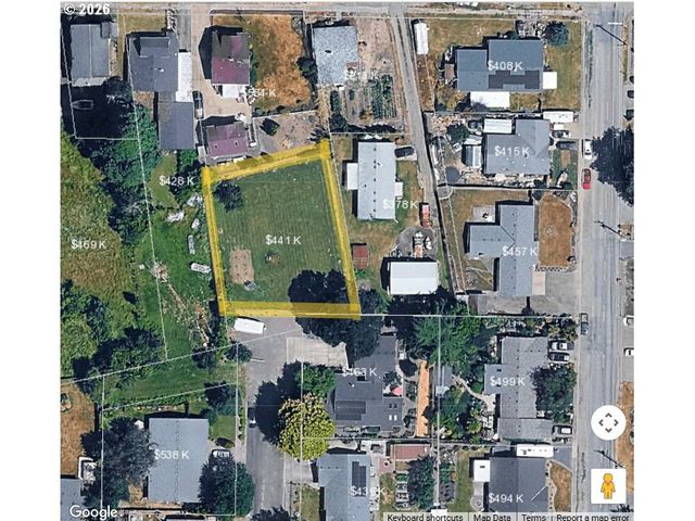 S 2nd St, Carlton, OR 97111