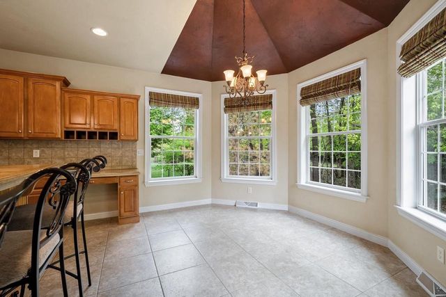 1568 KINGSWOOD DRIVE, Neenah, WI 54956