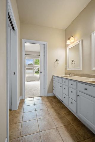 1568 KINGSWOOD DRIVE, Neenah, WI 54956
