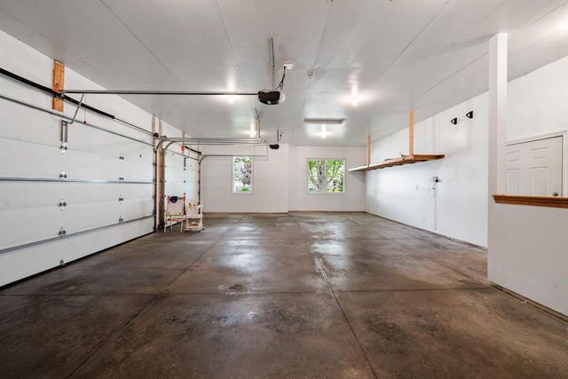 1568 KINGSWOOD DRIVE, Neenah, WI 54956