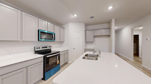 378 Presley DR, Killeen, TX 76542