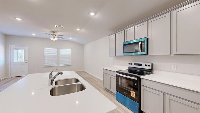 378 Presley DR, Killeen, TX 76542