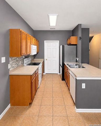 4109 St Charles Bay, San Antonio, TX 78229