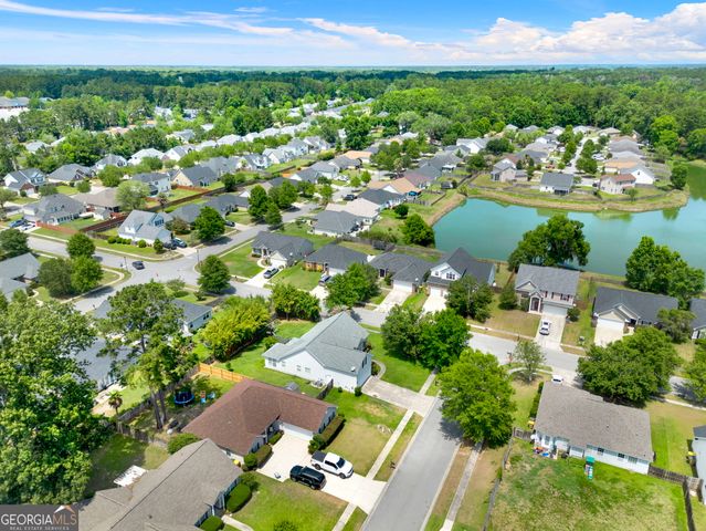 259 Blue Lake Street, Richmond Hill, GA 31324