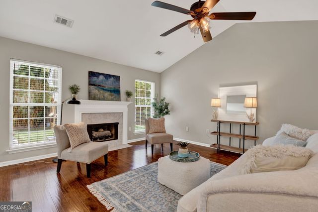 259 Blue Lake Street, Richmond Hill, GA 31324