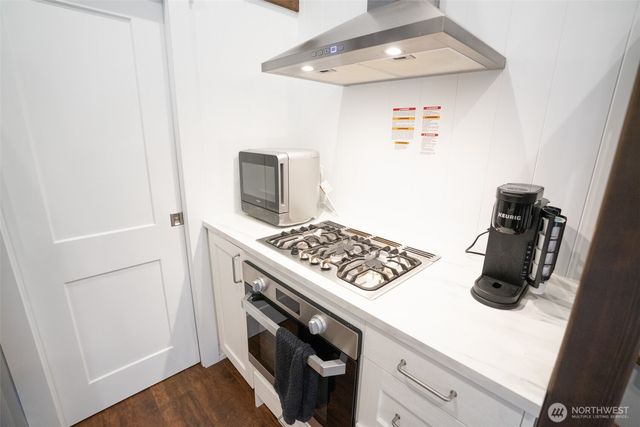 450 Mt Jupiter Pl, Hoodsport, WA 98548