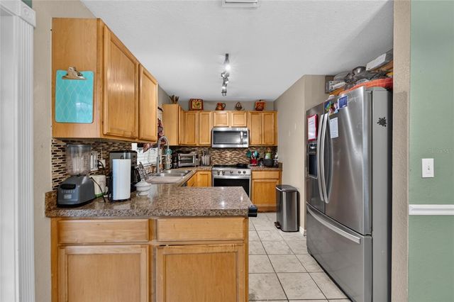 3721 COPPERTREE CIRCLE, Brandon, FL 33511
