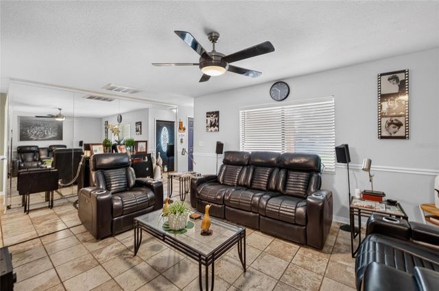 3721 COPPERTREE CIRCLE, Brandon, FL 33511