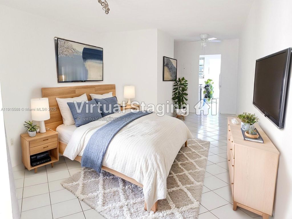 1021 Michigan Ave 10, Miami Beach, FL 33139