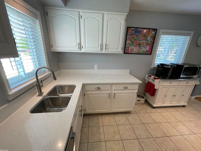 22225 Love Street, Saint Clair Shores, MI 48082
