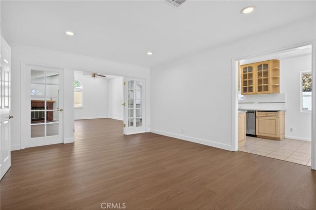 19431 Enadia, Reseda, CA 91335
