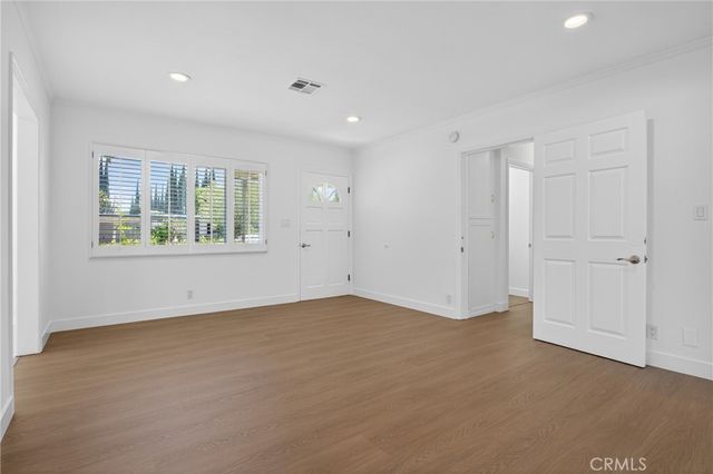 19431 Enadia, Reseda, CA 91335