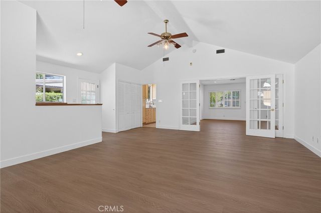 19431 Enadia, Reseda, CA 91335