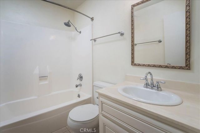24698 Sand Wedge, Valencia, CA 91355