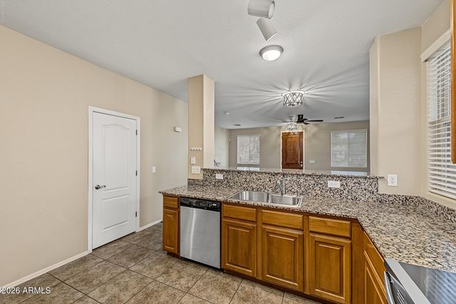10056 E ISABELLA Avenue, Mesa, AZ 85209