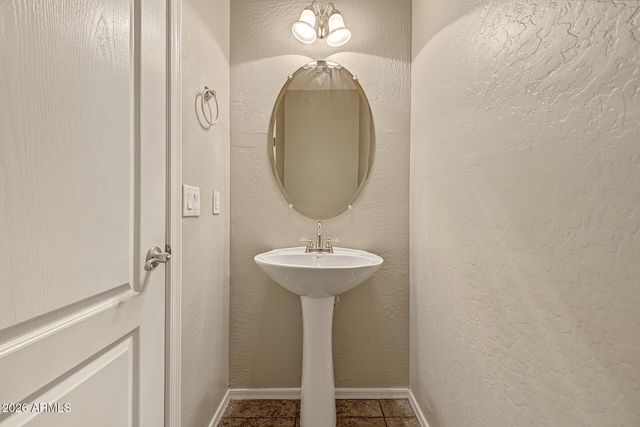 10056 E ISABELLA Avenue, Mesa, AZ 85209