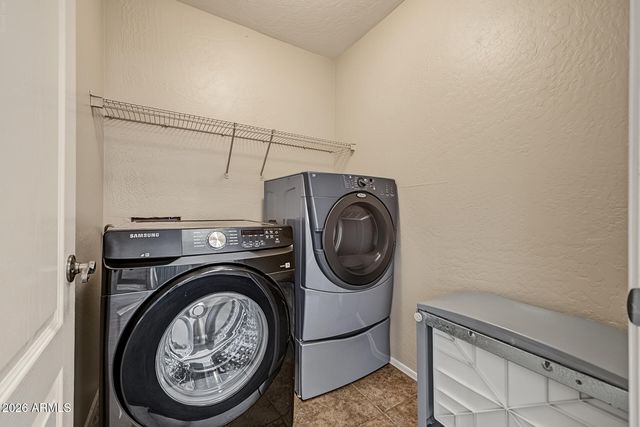 10056 E ISABELLA Avenue, Mesa, AZ 85209