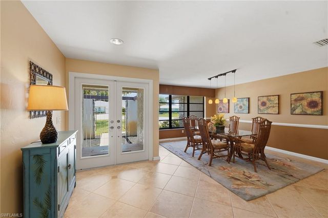 1941 Princess CT, Naples, FL 34110