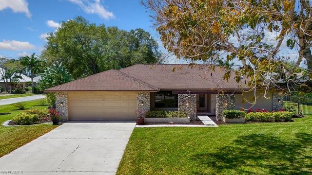 1941 Princess CT, Naples, FL 34110