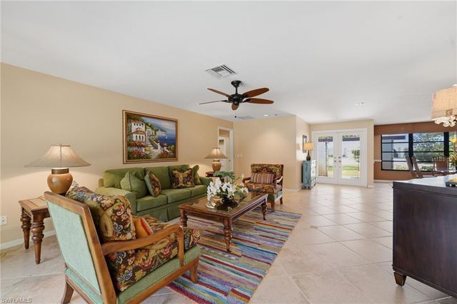 1941 Princess CT, Naples, FL 34110