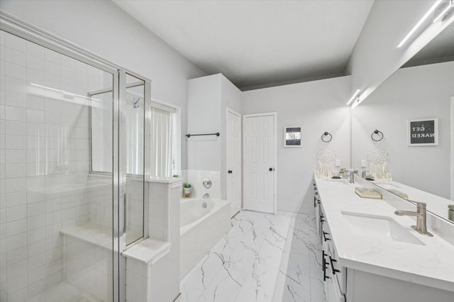 11306 Avon Place, Houston, TX 77066