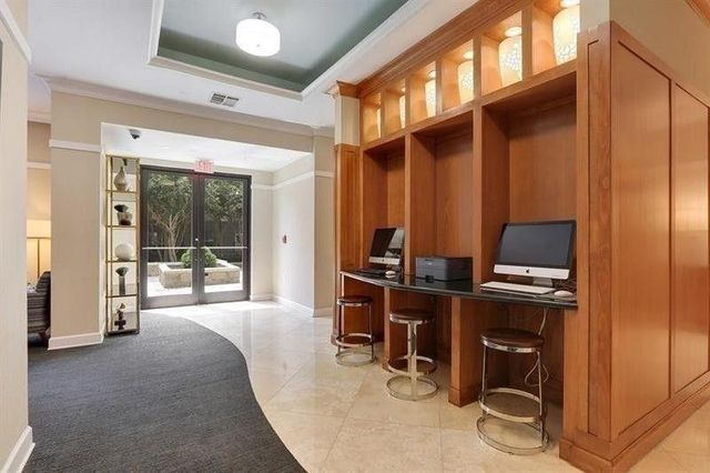 3445 Stratford Road NE 2304, Atlanta, GA 30326