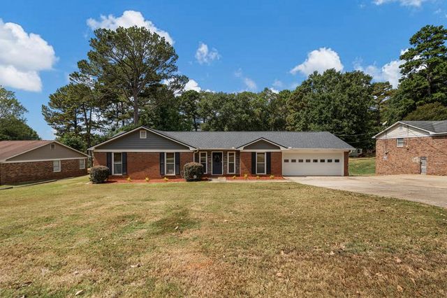 8049 Cooper Creek Road, Columbus, GA 31909