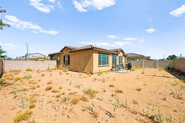 27108 Oncore Drive, Menifee, CA 92585