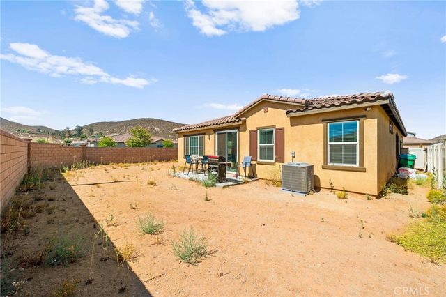 27108 Oncore Drive, Menifee, CA 92585