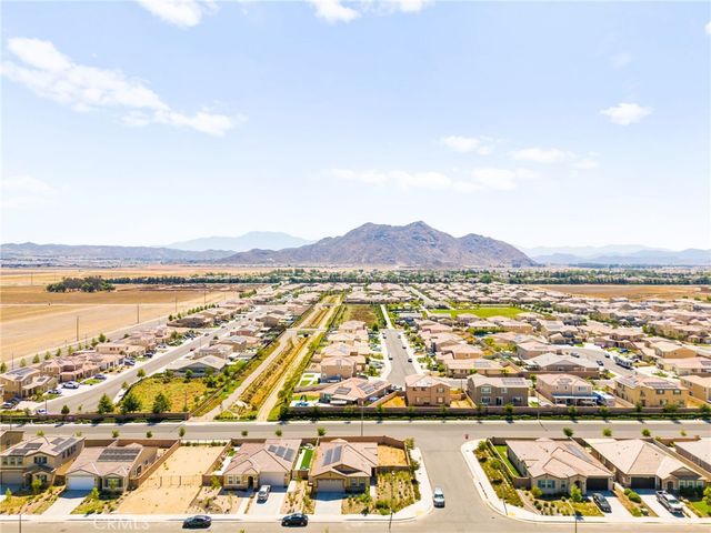 27108 Oncore Drive, Menifee, CA 92585