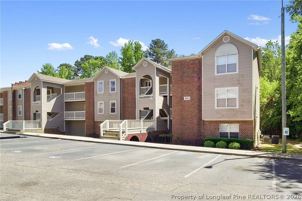663 Bartons Landing Place 14, Fayetteville, NC 28314 — photo 3