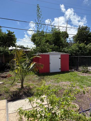 626 Minnesota Street, Lantana, FL 33462