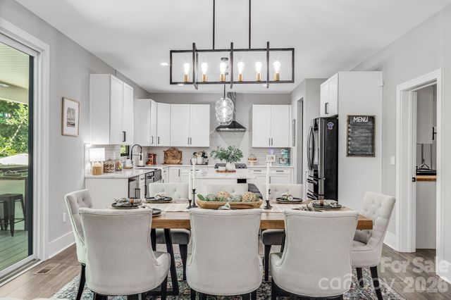 67 Apple Meadow Court, Hendersonville, NC 28739
