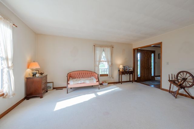 4106 Falling Creek DR, Vinton, VA 24179