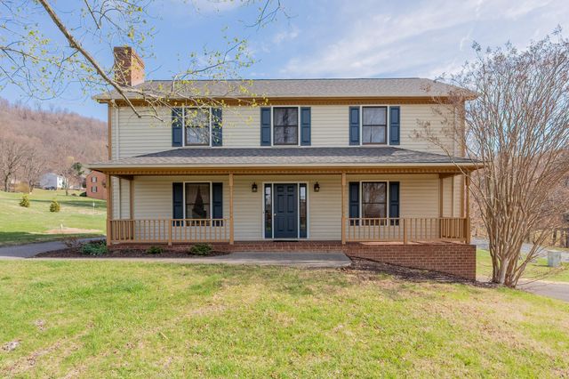 4106 Falling Creek DR, Vinton, VA 24179