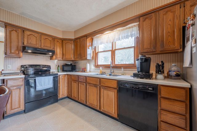 4106 Falling Creek DR, Vinton, VA 24179